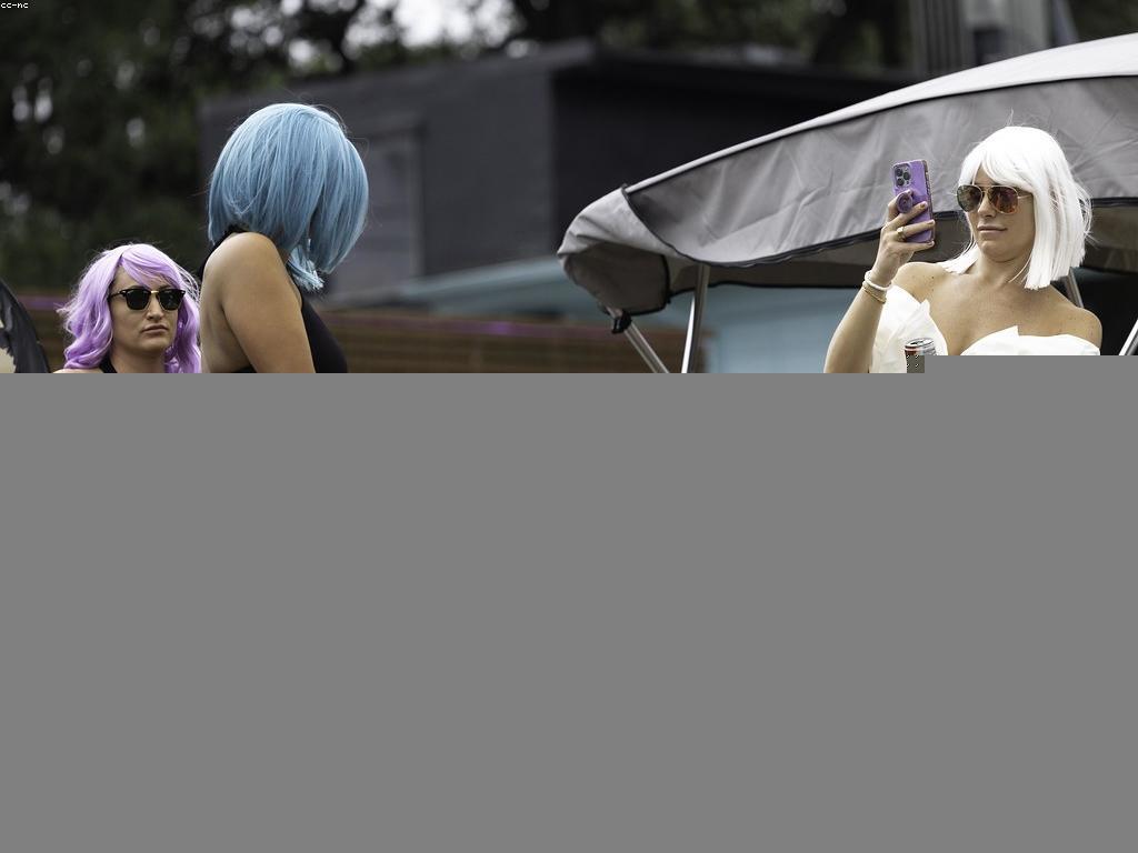 ការចូលរួមក្នុងការរៀបចំពិធីការល្បែង